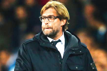 Borussia Dortmund eye victory over injury-hit Bayern Munich