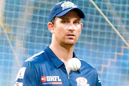 IPL 8: Mumbai Indians' practice gathers pace with arrival of bowling coach Shane Bond