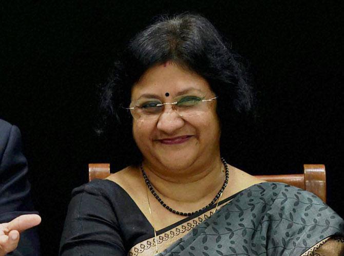 State Bank of India cuts lending rate by 15 bps