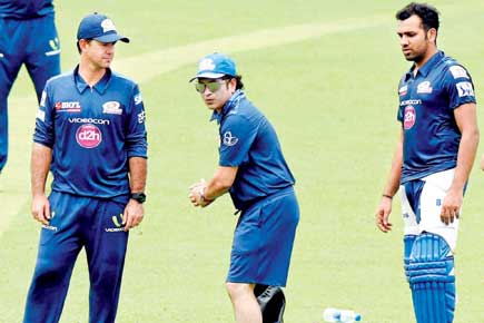 IPL-8: Sachin Tendulkar is always there for Mumbai Indians: Rohit Sharma