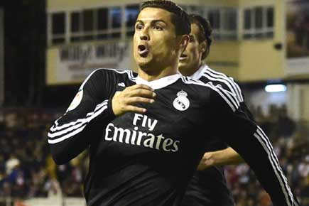 La Liga: Ronaldo hits 300 mark, Messi, Suarez propel Barca