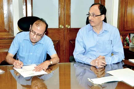 Opinion poll: Which of these tasks should new BMC chief Ajoy Mehta take up as a priority