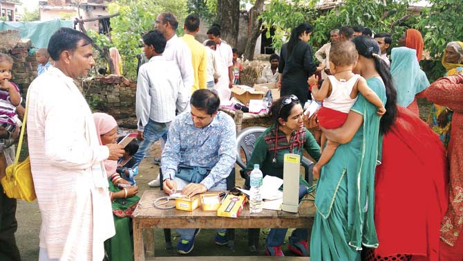 Drs Anjana and Amit Thadani at a medical camp in Uttarakhand, when floods ravaged the state in 2013