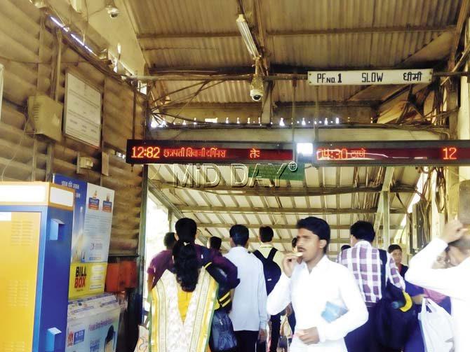 Does the indicator really tell us the train is arriving at 82 minutes past 12? Looks like it! Pic/Rohan Koli
