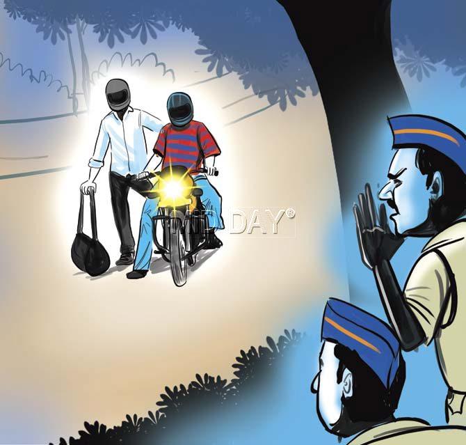 As police lay in wait to nab them, two men on motorcycles sped away with the bag of cash before cops could even react