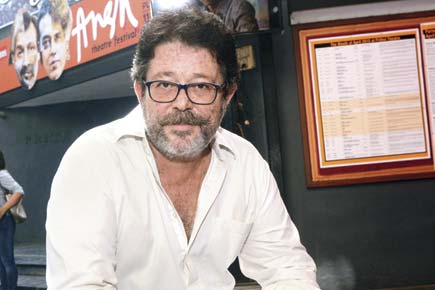 Prithvi Theatre's Kunal Kapoor to restore father Shashi's films