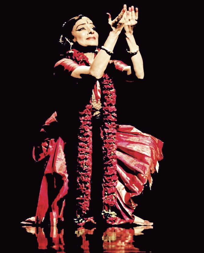 Bharatanatyam dancer Malavika Sarrukai