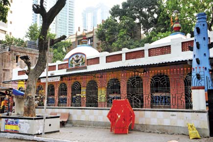 Historic Mumbai landmark 'Prabhadevi Mandir' turns 300