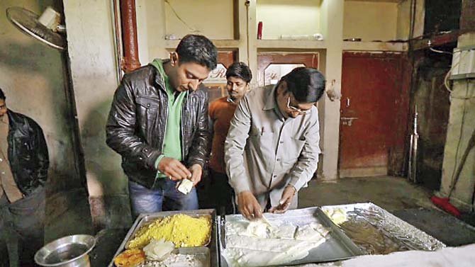 Chef Ranveer Brar goes on a street food trail in Lucknow