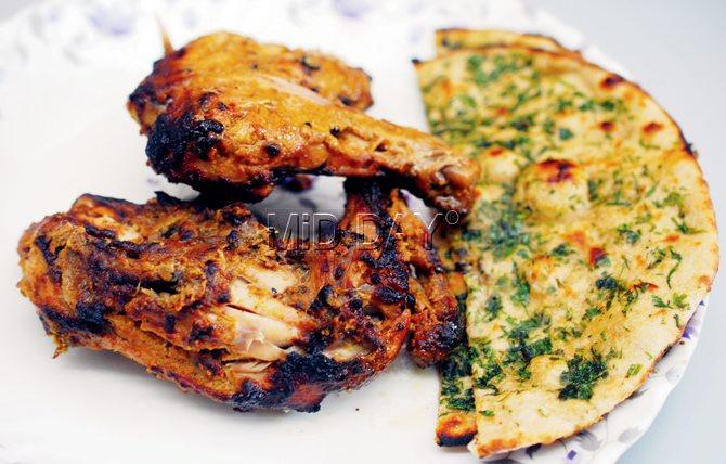 The Chicken Achari Tikka with Herb Roti was satiating and was one of our favourites. Pics/Sameer Markande