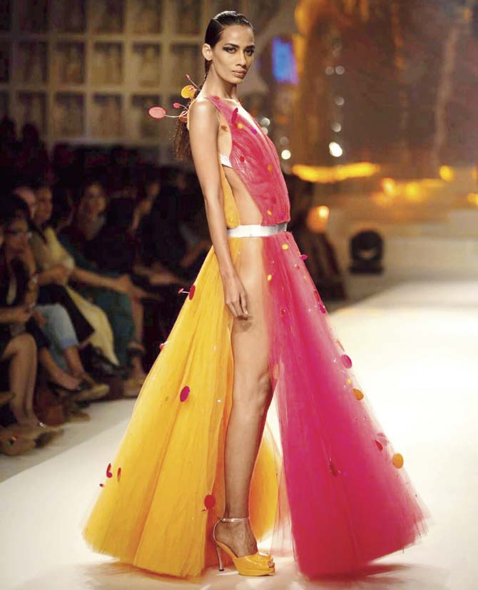 Wendell Rodericks’ Resortwear gown at the AIFW