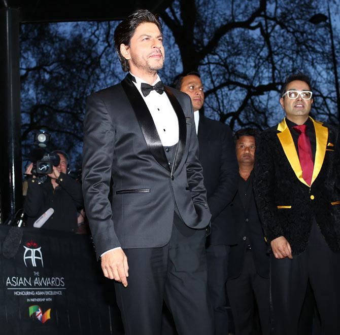 Shah Rukh Khan with Paul Sagoo, Founder Asian Awards