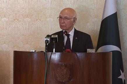 Pakistan invite to Hurriyat aimed to scuttle talks: India