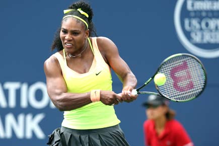 Rogers Cup: Serena Williams rallies to reach third round