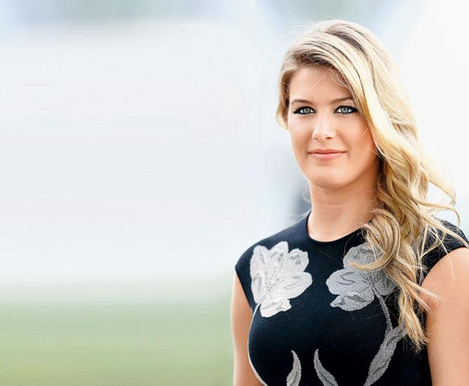 Watch films and have dinner with girlfriends: Ana Ivanovic advises Eugenie Bouchard