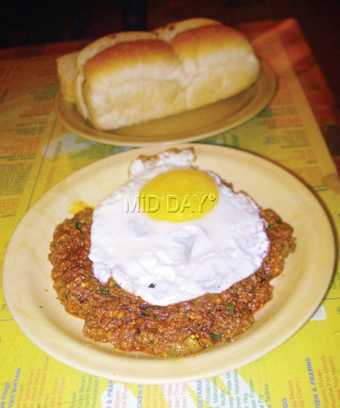 KHEEMA PAV 