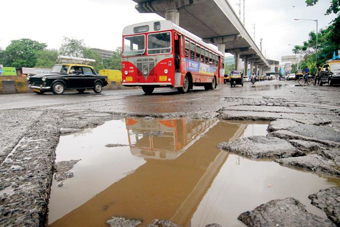 After the June 19 rains, Municipal Commissioner Ajoy Mehta had directed civic officials to collect samples of material used for pothole repair and have them tested. FILE PIC