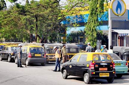 CNG dealers threaten indefinite strike across Mumbai