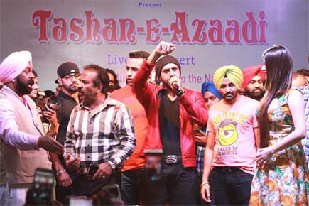 Gippy Grewal performs for a cause in Delhi