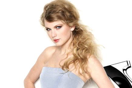 Taylor Swift breaks Staples Centre record