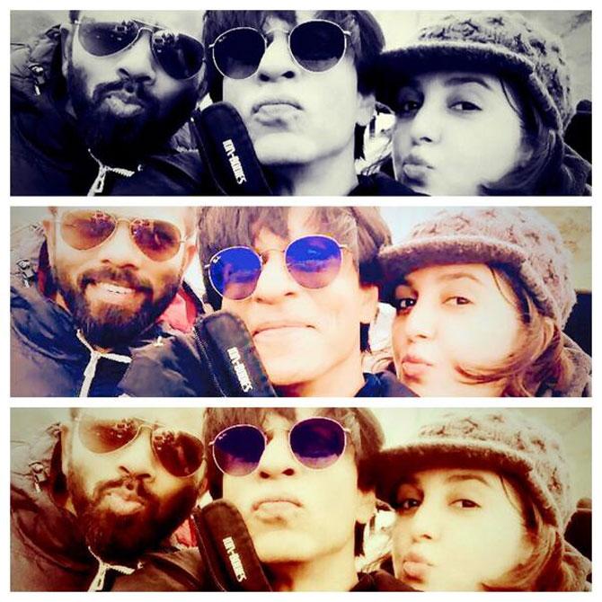 SRK, Rohit Shetty, Farah Khan pout for selfie!