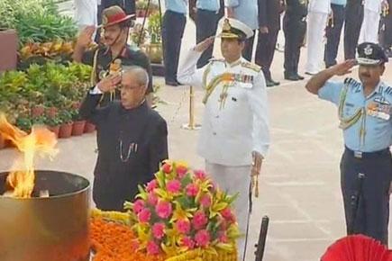 President, PM pay tributes to 1965 war martyrs