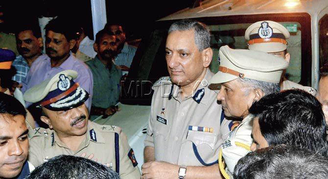 After an entire day of carrying out interrogations in the Sheena Bora murder case, top cop Rakesh Maria finally left Khar police station around 10.30 pm last night