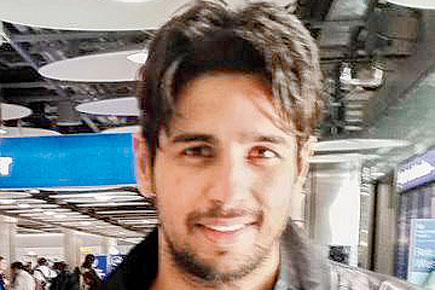 Sidharth Malhotra to sport a beard for 'Kal Jisne Dekha'