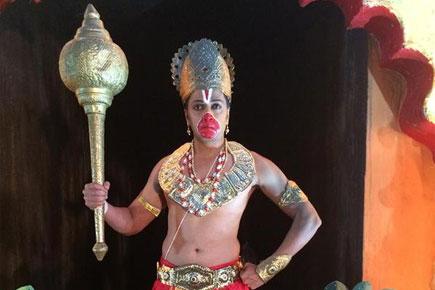 Riteish Deshmukh turns Bajrangi for 'Bangistan'