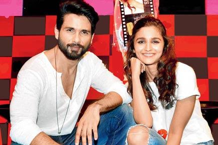 Shahid Kapoor: Alia has experience of 65-year old, knows everything