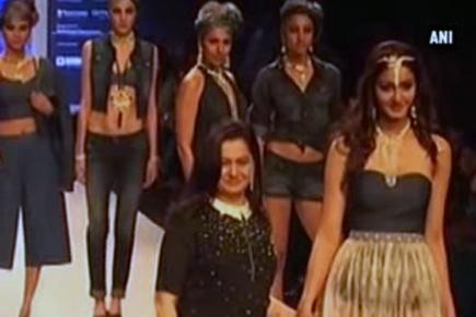 Cherry Sahani showcases her 'Tassels' collection on Day 2 of IIJW 2015