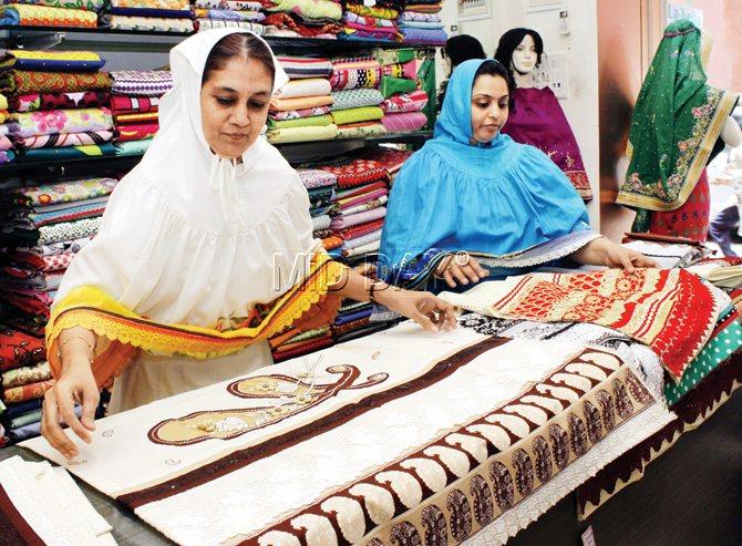 Co designers, Batul Rajkotwala (left) and Tasneem Petiwala (right). pics/Tushar Satam