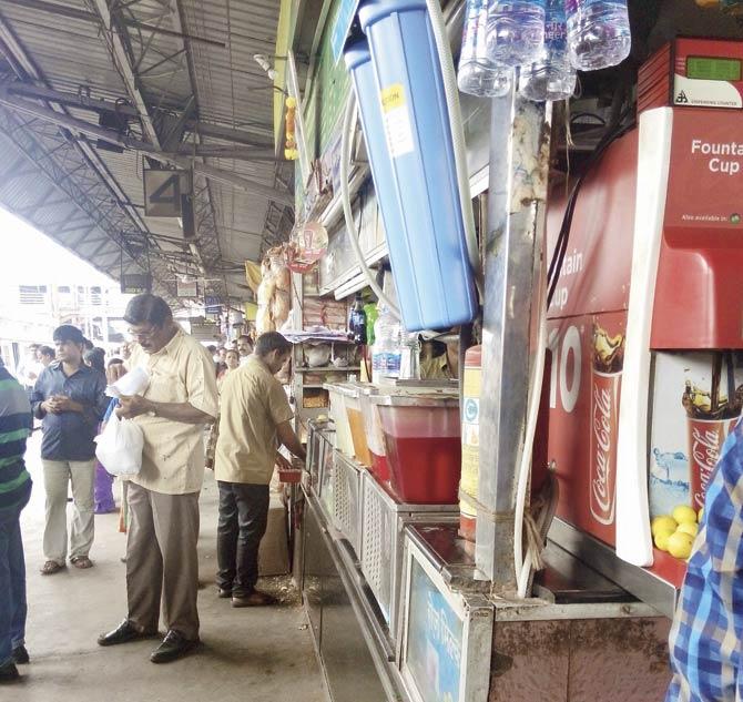 If food stall owners don’t take corrective steps, they will lose their licences