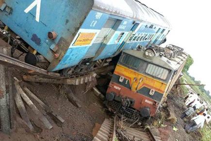 Two trains derail in MP: 25 injured, rescue underway