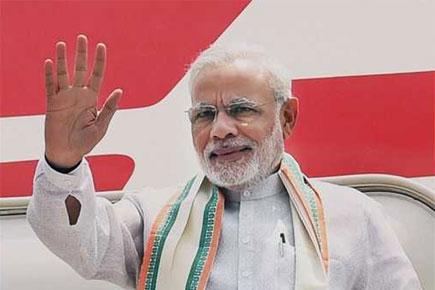 PM Narendra Modi arrives in UAE, received by Abu Dhabi crown prince