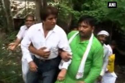Raj Babbar injured in lathicharge during Congress protest in UP
