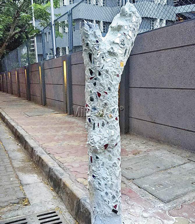 The first tree outside Jamnabai Narsee School, Juhu  which was painted and decorated by the Rastaa Chaap team