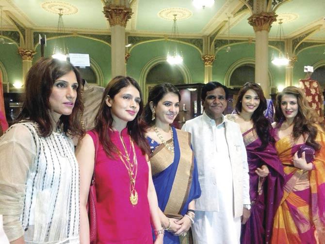 Rina Dhaka (extreme left) with Shruti Sancheti, Shaina NC and others at the Dr Bhau Daji Lad Mumbai City Museum