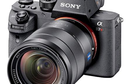 Sony launches new A7R II for Rs 2.4 lakhs
