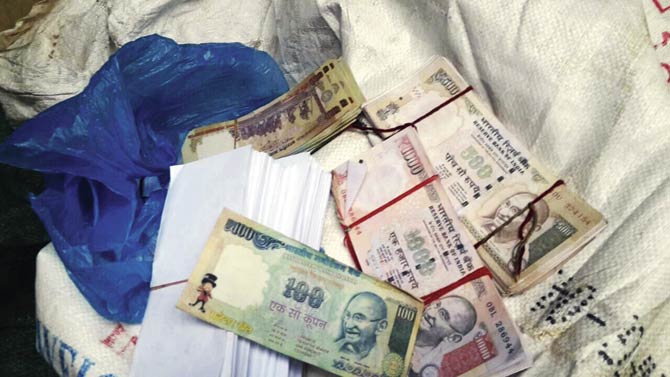 The tantriks also had. fake currency notes that they used to defraud villagers. Pics/Hanif Patel