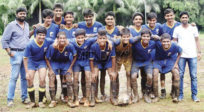 Players from Thakur College (Kandivli) celebrate their boys U-17 Subroto Cup win at Sports Authority of India ground on Saturday. Pics/Suresh KK
