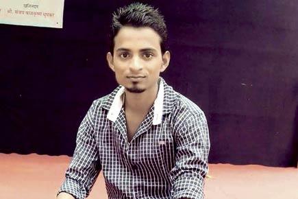 Mumbai: 22-yr-old biker dies after car brushes past in Bandra