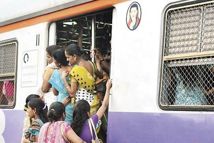 Mumbai: CR plans longer halts after 10 pm for women's safety