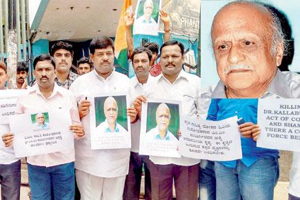 Kannada scholar M.M. Kalburgi shot dead; protests hit Karnataka