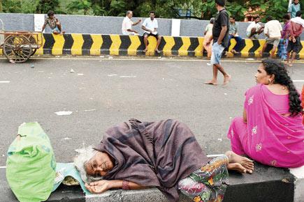 Rains lash Chennai again; death toll reaches 325