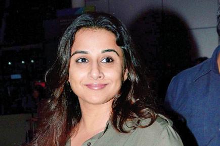 Spotted: Vidya Balan and other celebs at Mumbai airport