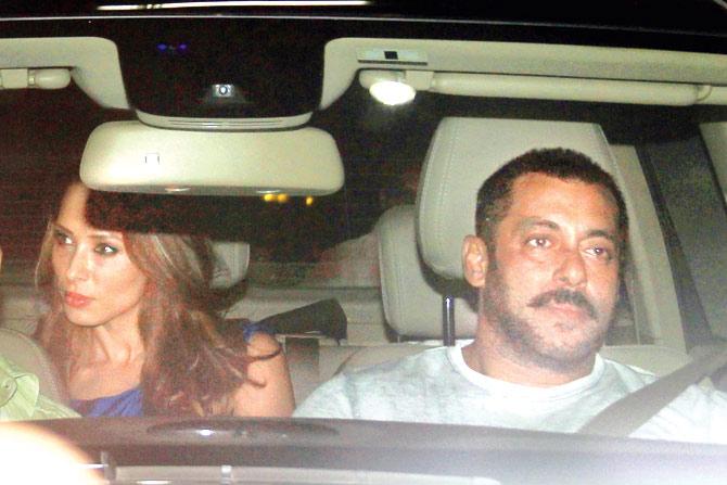 Salman Khan to move out of Galaxy Apartments and live with Iulia Vantur?