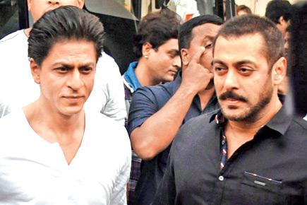 When Salman Khan made Shah Rukh Khan wait for 45 minutes