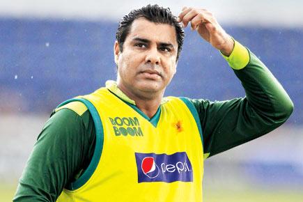 Younis Khan, Abdur Razzaq blame coach Waqar for Pakistan's slide