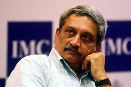 Defence Minister Manohar Parrikar to visit Pathankot on Tuesday